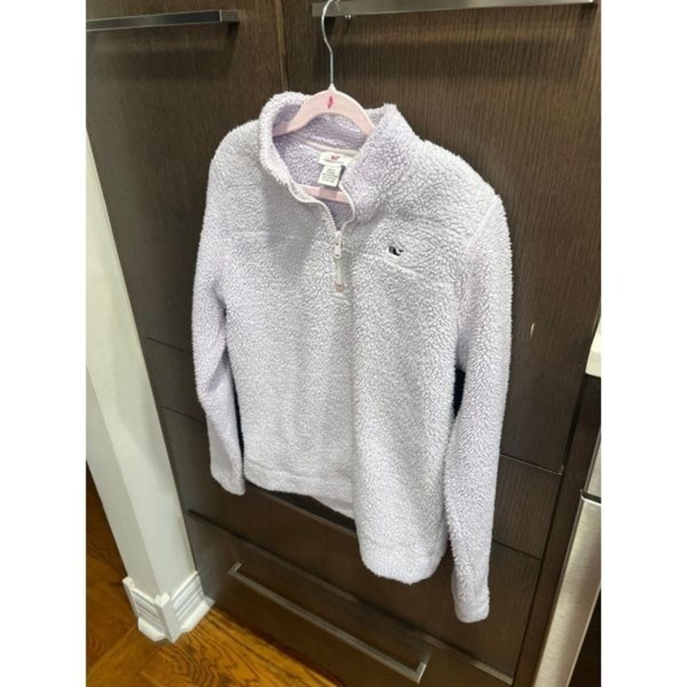 Vineyard vine pullover purple‎ girl size large